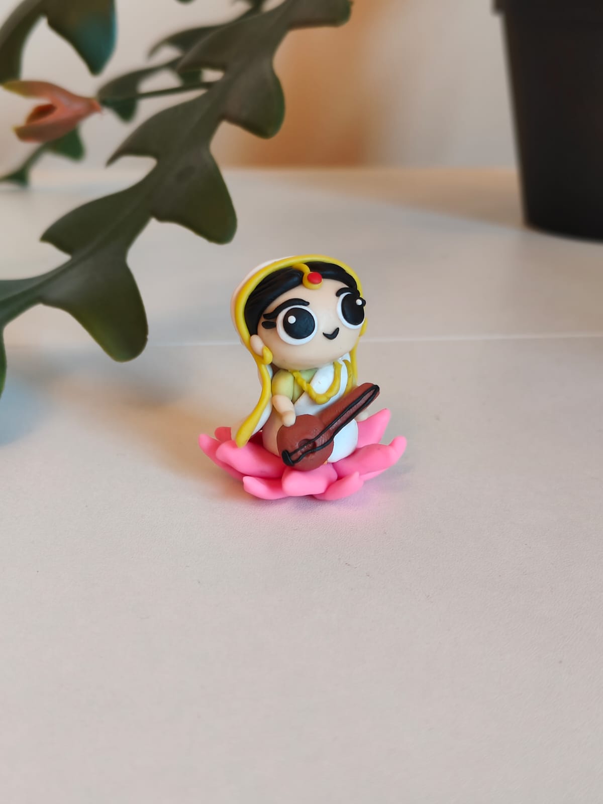 Saraswati Figure Figurine Idol on Lotus