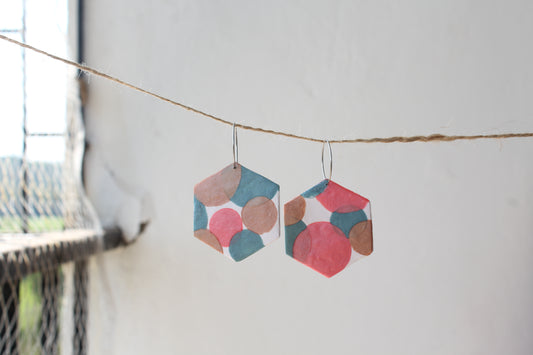 Happiness earrings hoops