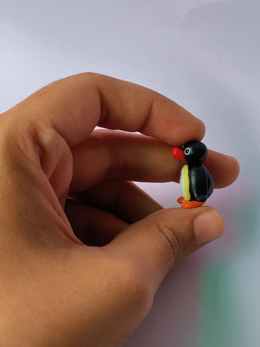 Micro miniature Pingu doll toy figure nooting beak