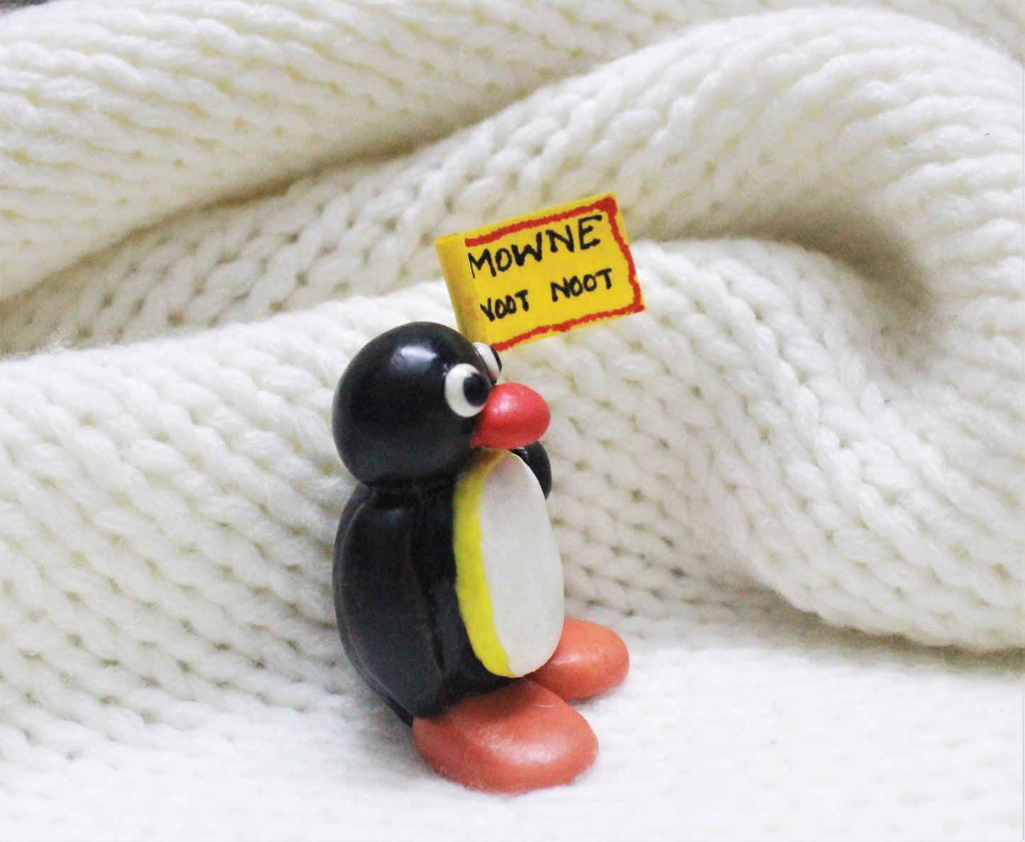 Pingu figure/collectable/figurine, penguin