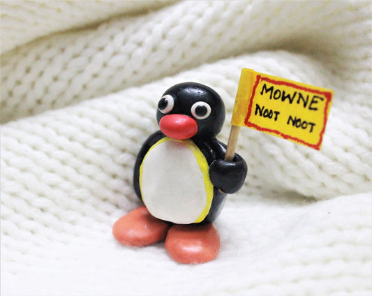 Pingu figure/collectable/figurine, penguin