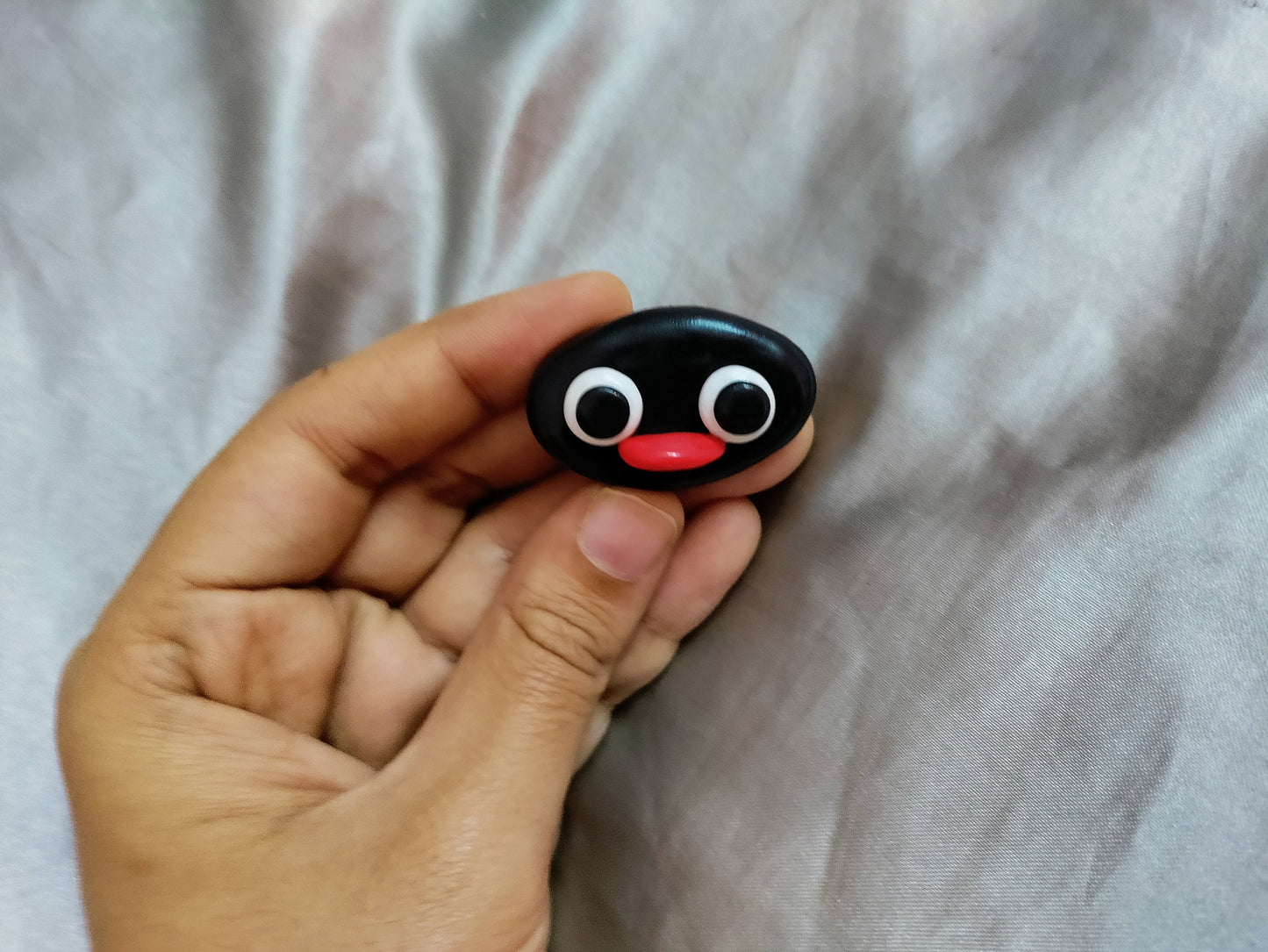 Pingu head broach, earrings, keychain broach, pins, clips, studs, 90s kids