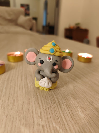 Mixed Colour Ganesh Laxmi Miniature figures, dolls, collectibles, idols, set/single