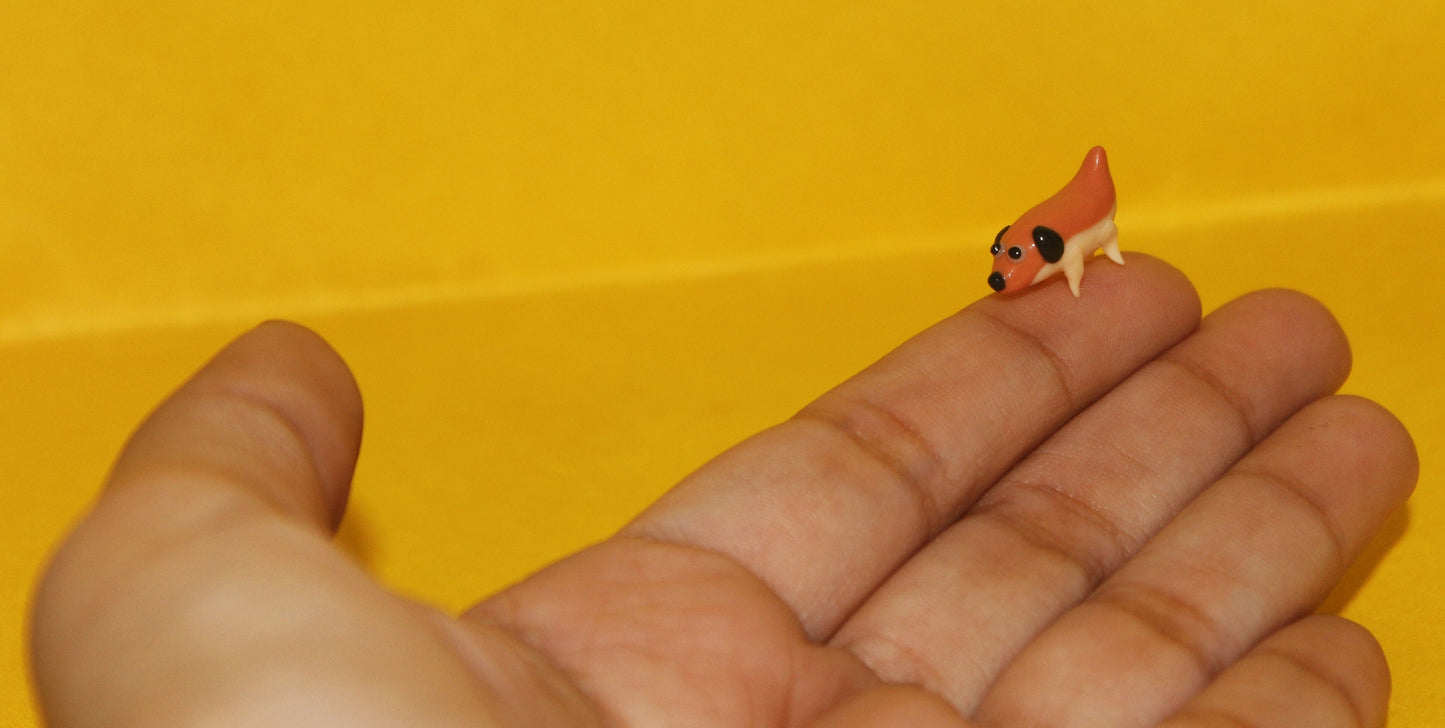 Oswald and miniature Weenie action figures dolls, figurines